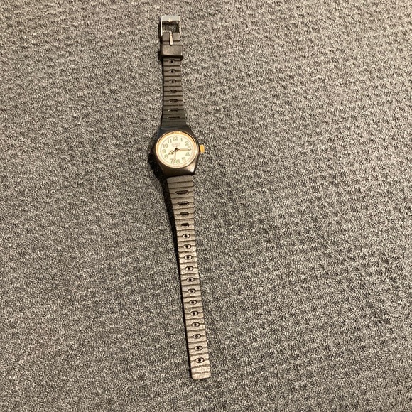 Quartz Accessories - Quartz watch. Vintage. Excellent condition